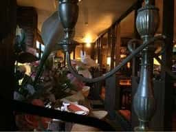 Restaurant & Bar CHARRY’S