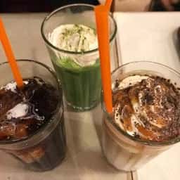 カフェ ド クレバー アベノ地下センター店