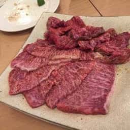 The Beef House 牛's