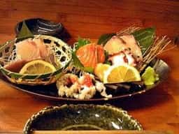 魚屋 さかい えん弥