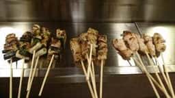 やきとりの名門 秋吉 氷見店