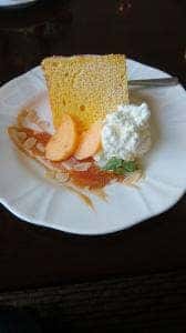 ラウンジ リーフ 湘南国際村センター
