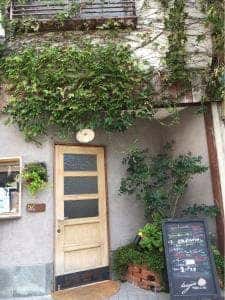Isajia coffee and tea