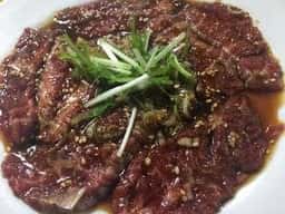 ホルモン大豊 本店