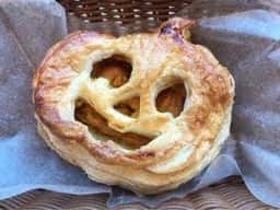 アンテンドゥ 八幡山店