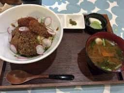 農園レストラン UMAGOYA