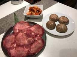 炭火焼肉 香煙 岸和田店