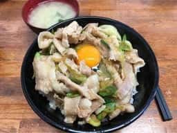 伝説のすた丼屋 埼大通り店