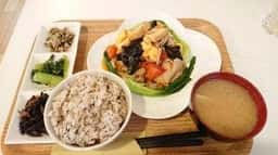 薬膳＆オリーブ料理 ナカノバ