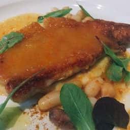 レストラン 伊せや