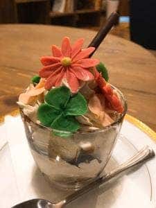 カフェ ド リアリティ