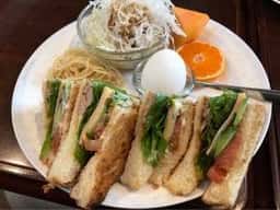 カフェイー・アール