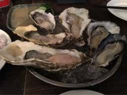 オイスターストーリー 牡蠣亭