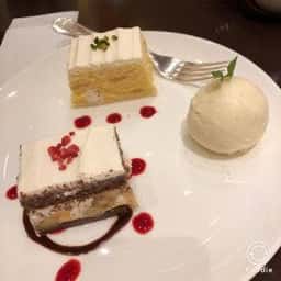 キハチ カフェ セントシティ