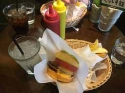 フレッシュネスバーガー 町屋店