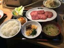 ジャンジャン焼肉ハウス