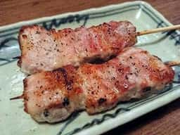 やきとり 鳥笑 本店