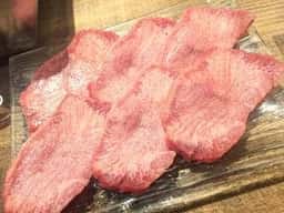 焼肉酒場 けんし