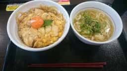 なか卯 小田原鴨宮店