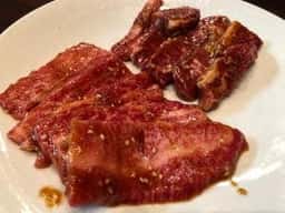 びわ焼肉店