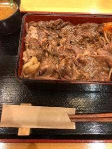 柿安 牛めし 大丸梅田店