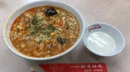 チャイナハウス とんとん