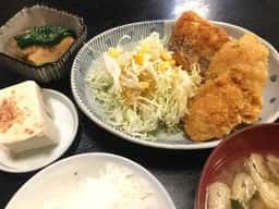 魚目