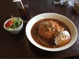 隣の洋食屋さん ブラボーパパ