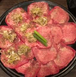 炭火焼肉鶴兆 江坂店