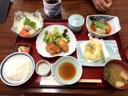 海鮮問屋 一休総本店