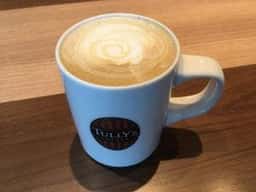 タリーズコーヒー 函館駅店
