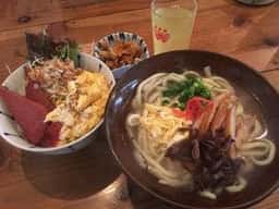 沖縄料理 ちゃんぷるーダイニング あしび