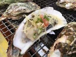 牡蠣小屋 豊漁丸