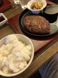 肉家 くざん