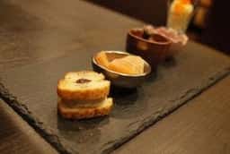 緑橋小皿料理店