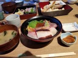 カーブドッチ レストラン湯楽