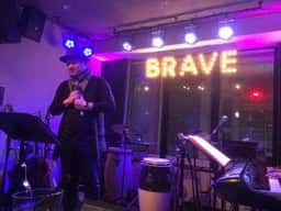 Music Lounge Brave+