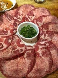 焼肉 花まる