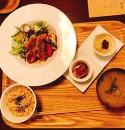 Rota Cafe 大名本店