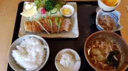 なすび食堂