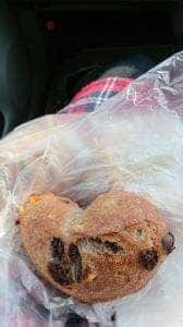 ネウサラベーカリー