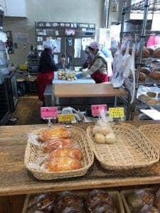 パン工房 産直ともちゃん
