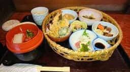 食処 いおり