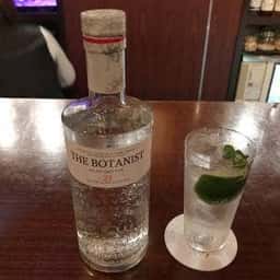 カジュアルバー ヴォーグ