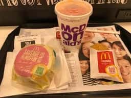 マクドナルド 六本松駅前店
