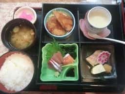 割烹居酒屋 華綺久