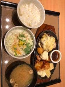やよい軒 京都八幡店