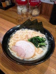 横浜家系ラーメン 壱角屋 新高円寺店