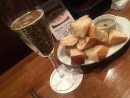 Bistro LA NOBOUTIQUE β