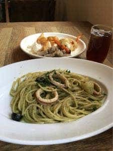 LA TERRASSE ALL DAY DINING